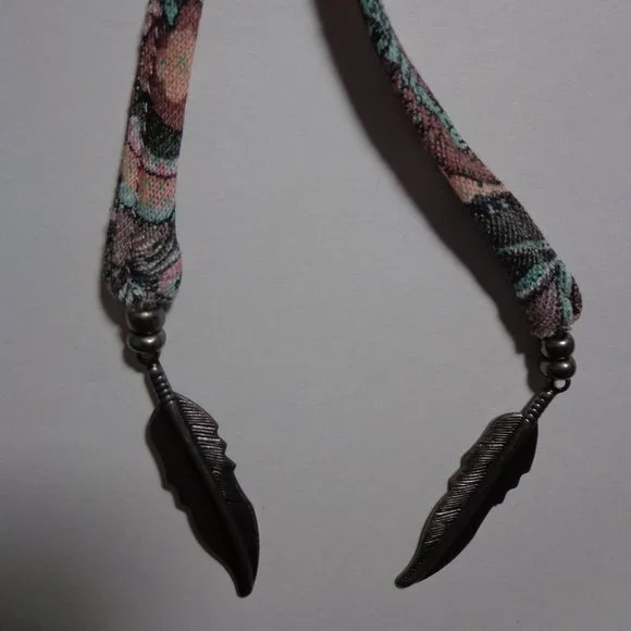 BRAND NEW Wrap Paisley Dress 2 Dusty Rose Short Raglan Sleeves Scoop Tie Neck - Picture 16 of 16